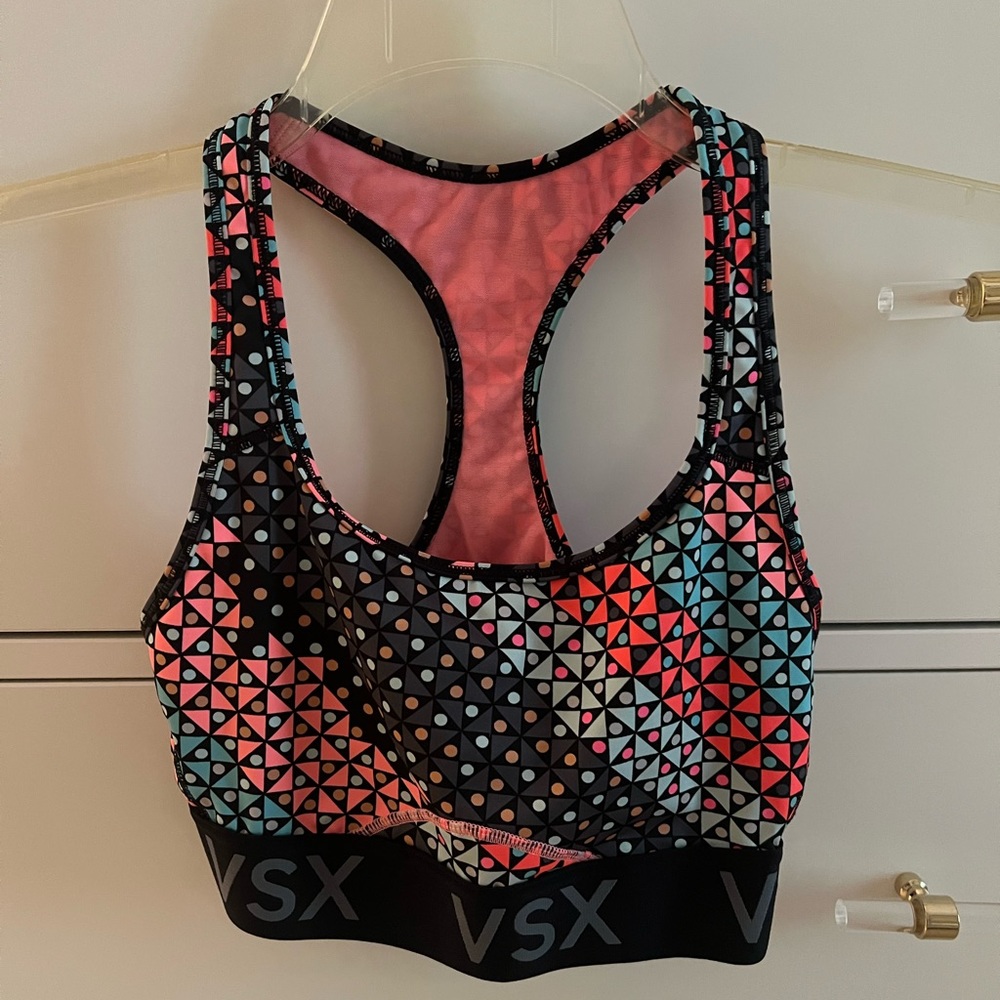 VS sports bra